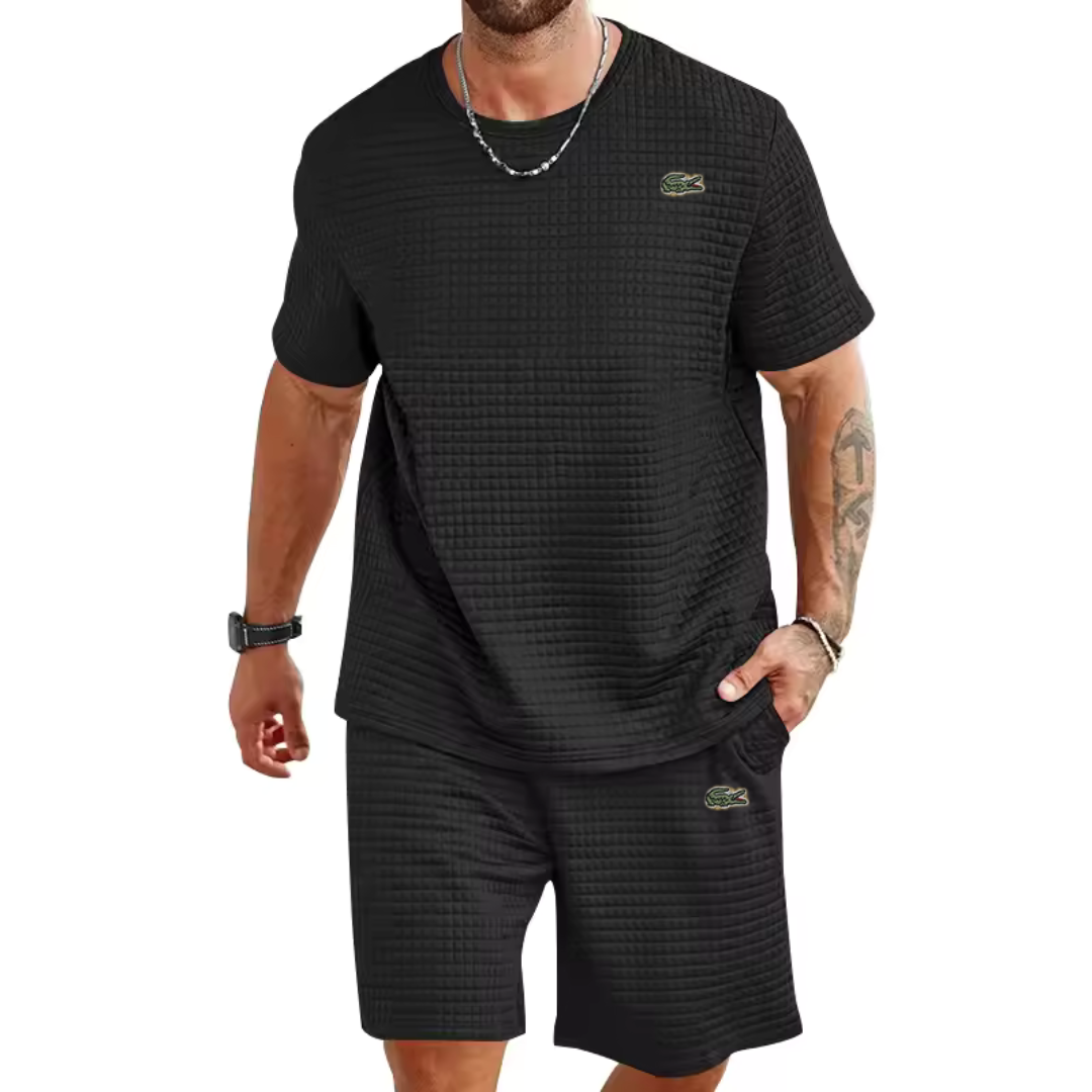LC™ Round Neck T-Shirt & Shorts Combo