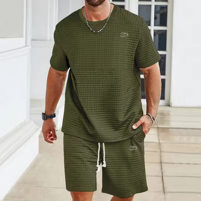 LC™ Round Neck T-Shirt & Shorts Combo