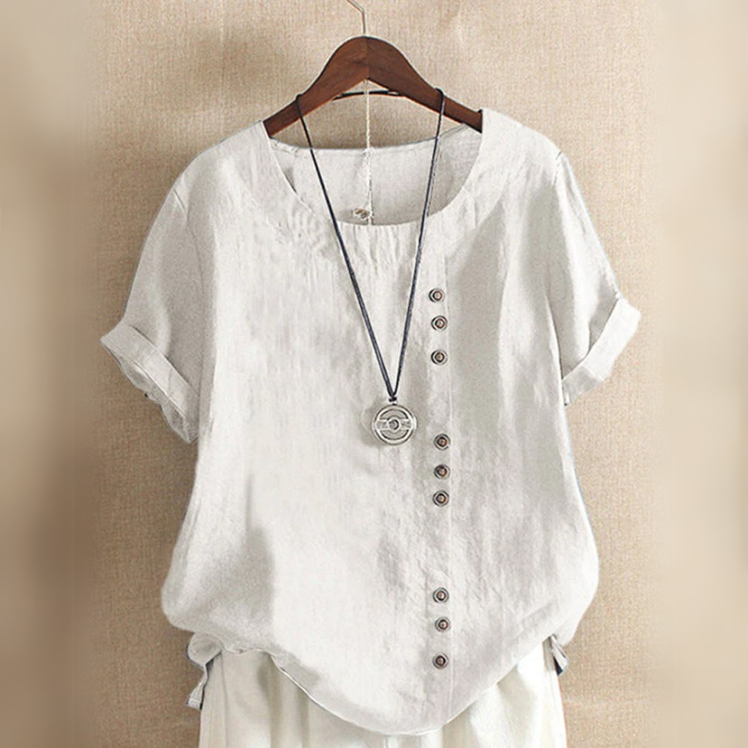 Kelly |  Flattering Everyday Blouse