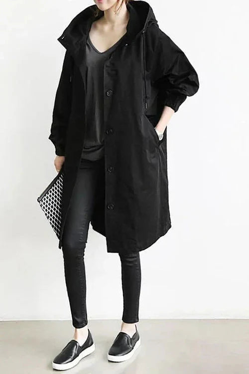 Stylish and water-repellent trench coat