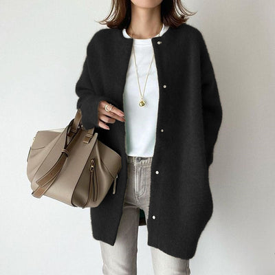 Refined and elegant cardigan